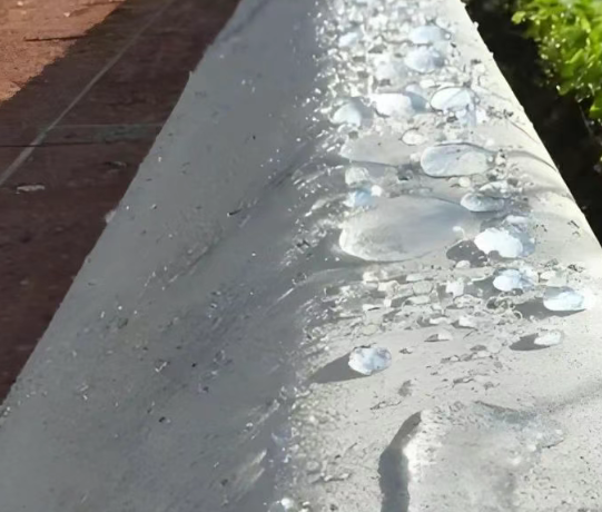 六合硅烷浸渍涂料在混凝土保护中的应用