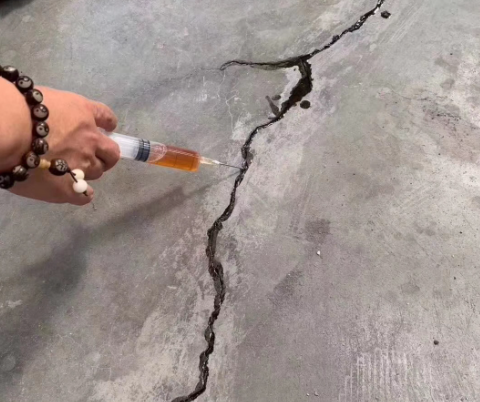 六合混凝土裂缝修补技术详解​